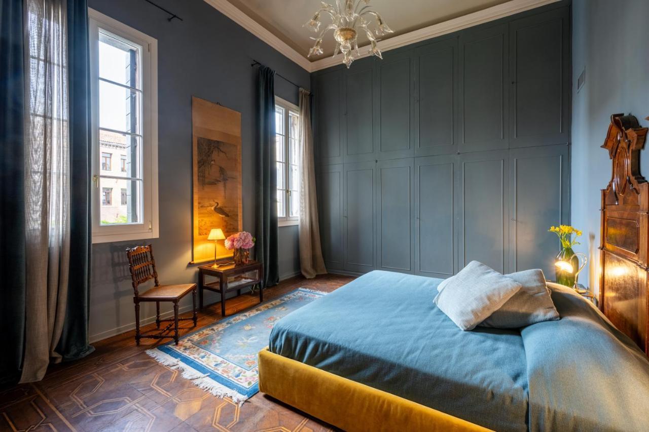 Palazzo Borgoloco Apartment เวนิส ภายนอก รูปภาพ