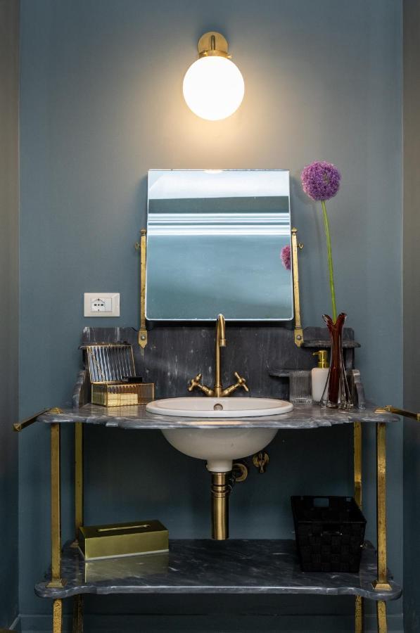 Palazzo Borgoloco Apartment เวนิส ภายนอก รูปภาพ