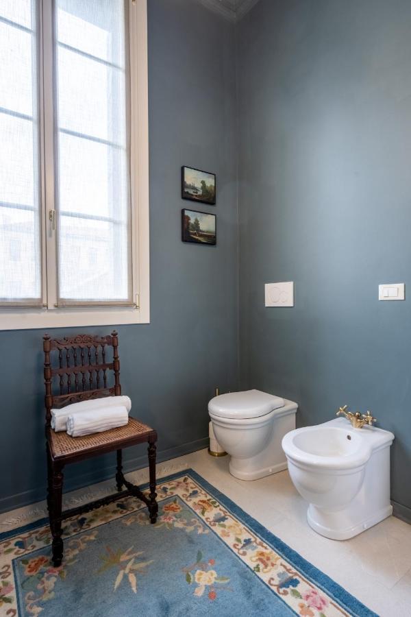 Palazzo Borgoloco Apartment เวนิส ภายนอก รูปภาพ