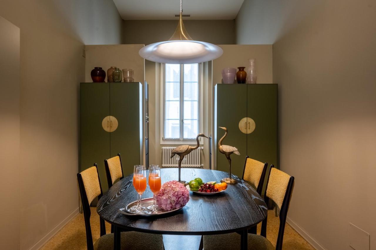 Palazzo Borgoloco Apartment เวนิส ภายนอก รูปภาพ